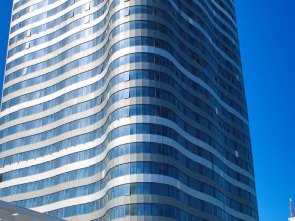 Gran Muthu Habana Tower — sea-view junior suite